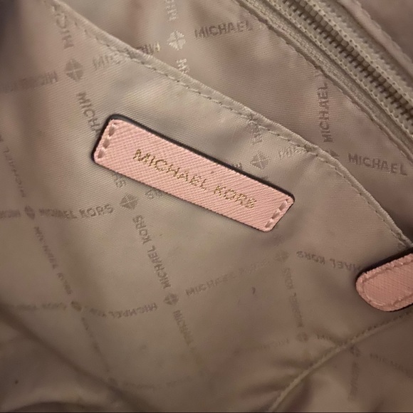 pink michael kors small tote - Picture 4 of 5